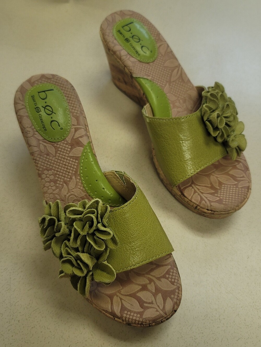b.o.c. Olive Green Floral Wedge Slide Sandals